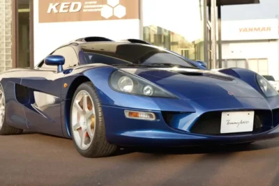 TommyKaira ZZII supercoche japonés